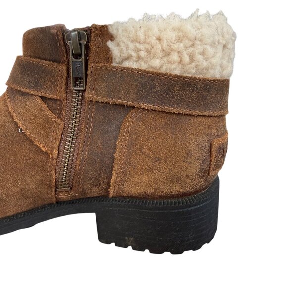UGG Benson II waterproof ankle boot in brown leather buckle strap curly wool 6.5 - Picture 5 of 13